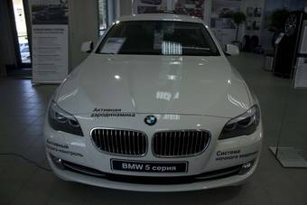 2012 BMW 5-Series Photos