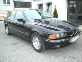 2000 BMW 520I