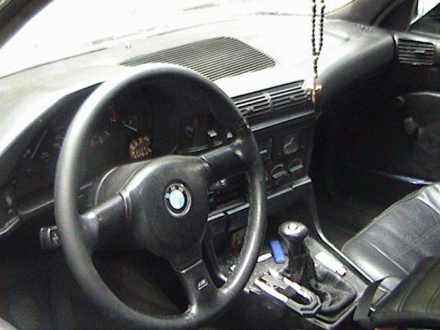 1991 BMW 520M