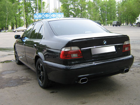 2001 BMW 525