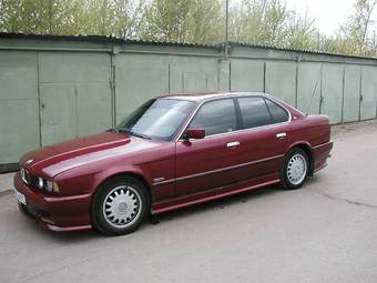 1992 BMW 525IX