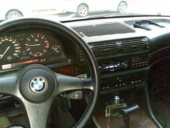 1991 BMW 7-Series Pictures