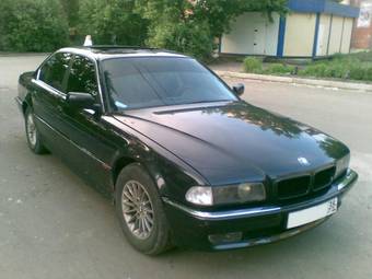 1995 BMW 7-Series Pics