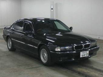 1997 BMW 7-Series Pictures