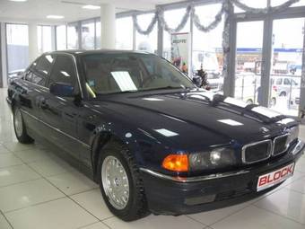 1998 BMW 7-Series Images