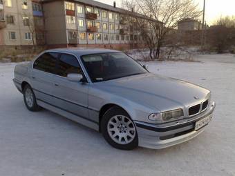 1998 BMW 7-Series Pictures