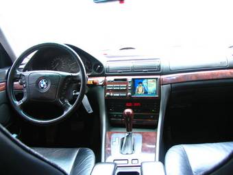 1999 BMW 7-Series Pictures