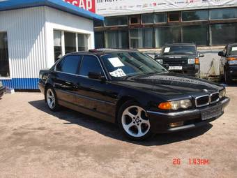 2000 BMW 7-Series Images