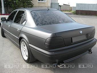2000 BMW 7-Series Photos