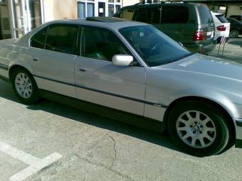 2001 BMW 7-Series Pictures