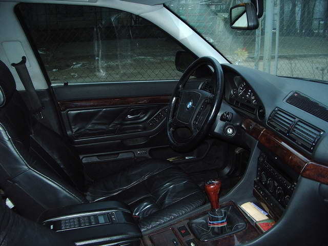 1995 BMW 730I