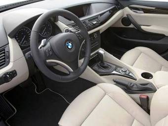 2009 BMW X1 Pictures
