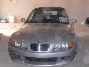 2000 BMW X3 Photos