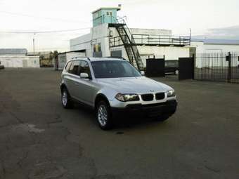 2004 BMW X3 Images