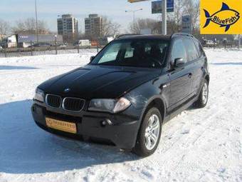 2005 BMW X3 Images