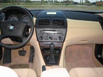 2005 BMW X3 Images