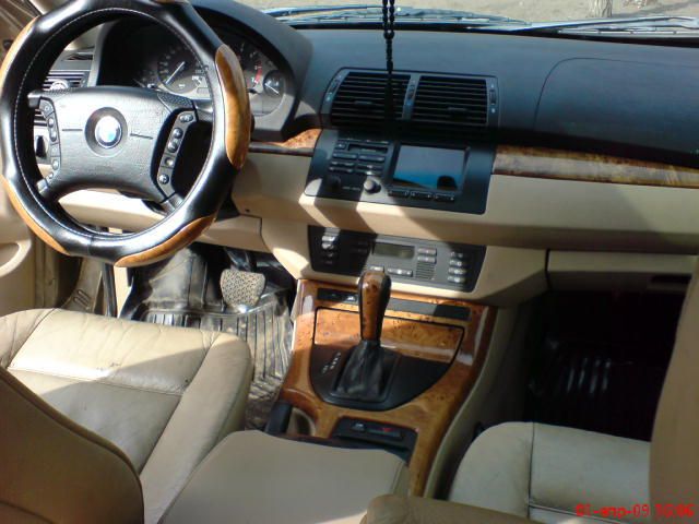 2000 BMW X5