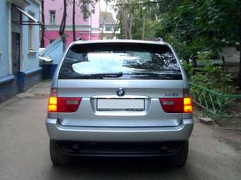 2002 BMW X5 Images