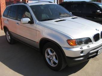 2002 BMW X5 Images