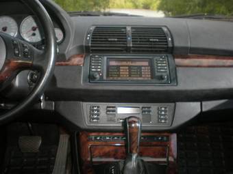 2002 BMW X5 Pictures