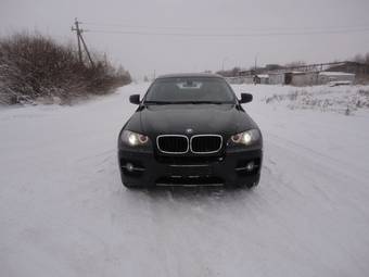 2010 BMW X6 Photos
