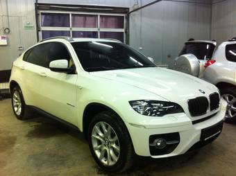 2011 BMW X6 Pictures