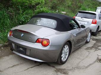 2004 BMW Z4 Photos