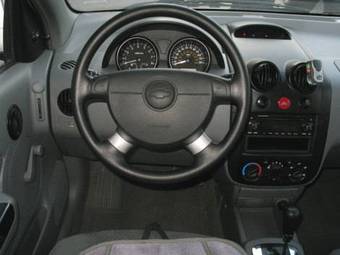 2005 Chevrolet Aveo Photos