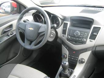 2009 Chevrolet Cruze Images