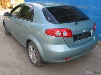 2006 Chevrolet Lacetti Pictures