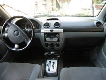 2006 Chevrolet Lacetti Photos