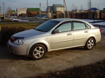 2008 Chevrolet Lacetti Photos