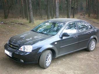 2008 Chevrolet Lacetti Photos