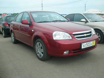2011 Chevrolet Lacetti Pictures
