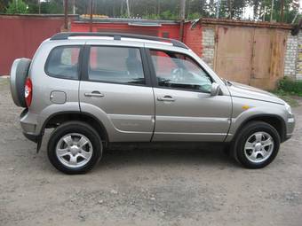 2010 Chevrolet Niva Images