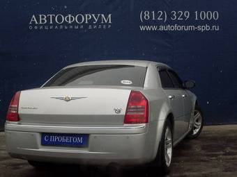 2006 Chrysler 300C Photos