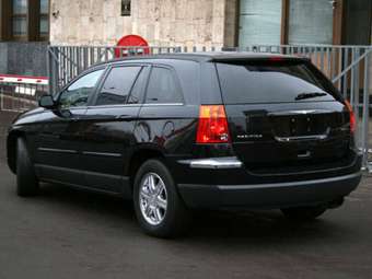 2004 Chrysler Pacifica Pics