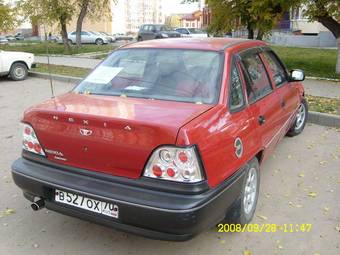 1998 Daewoo Nexia Pictures