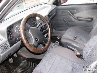 2005 Daewoo Nexia Pictures