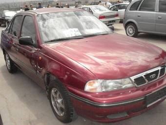 2005 Daewoo Nexia Images