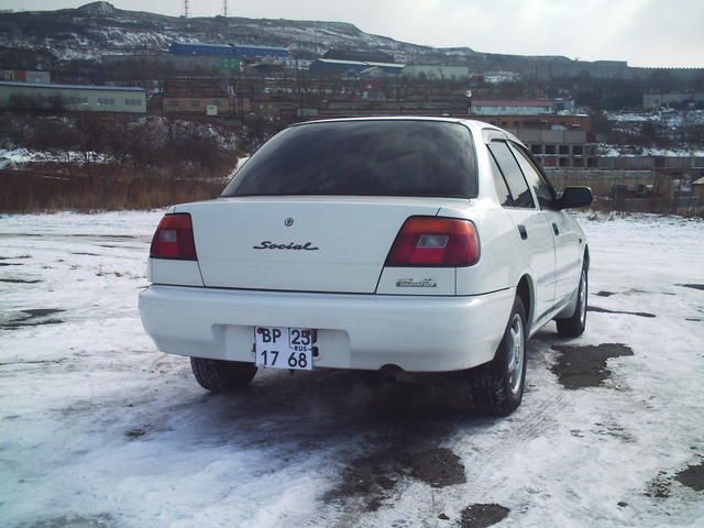 1998 Daihatsu Charade Social