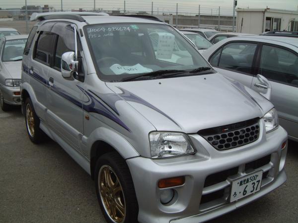 1999 Daihatsu Terios Photos