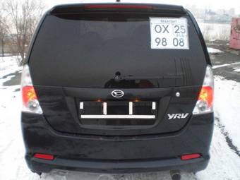 2001 Daihatsu YRV For Sale