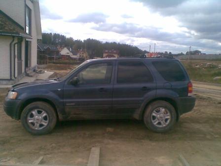 2001 Ford Escape