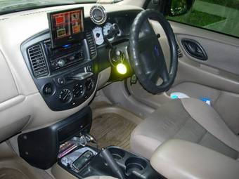 2001 Ford Escape Pictures