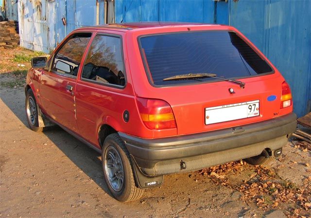 1990 Ford Fiesta