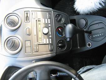 2006 Ford Fiesta Pictures