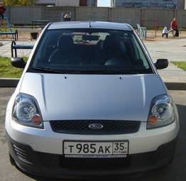 2006 Ford Fiesta Photos