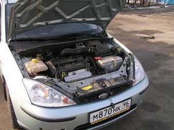 2003 Ford Focus Photos