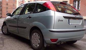 2003 Ford Focus Photos